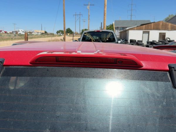 1990-1995 Nissan Pathfinder Third Brake Light Middle Lamp OEM 2659060G00 — photo 4
