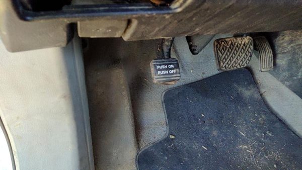 08-13 Nissan Rogue Parking Brake Pedal Assembly Oem Complete Emergency Unit — photo 2