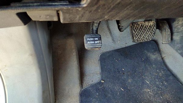 08-13 Nissan Rogue Parking Brake Pedal Assembly Oem Complete Emergency Unit — photo 4