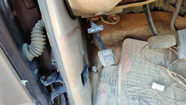 87-91 Ford F150 Parking Brake Pedal Assembly Oem Complete Emergency Unit — photo 4