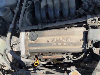 1996 Nissan Maxima Front Valve Cover Oem 3.0L