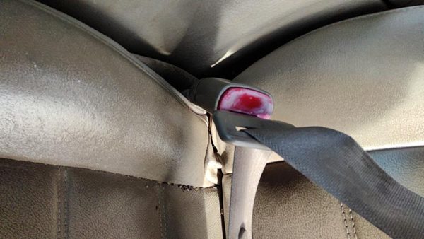 2002-2005 Ford Explorer Driver Left Front Seat Belt Buckle Receiver Oem Tan Gp — photo 4
