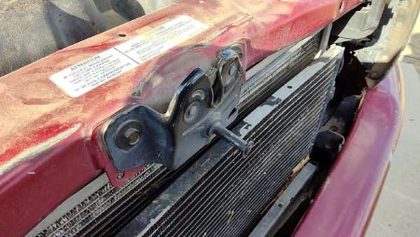 1998-2003 Dodge Durango Hood Latch Assembly With Bracket Oem — photo 4