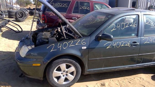 2003 Jetta Except Gli — vehicle photo 9