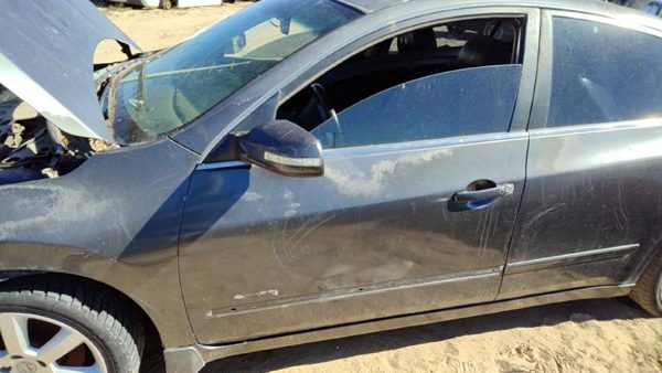 2008 Nissan Altima Front Door LH K50 Dark Slate — photo 1