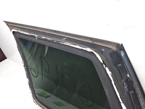 97-04 Chevy S10 Blazer Passenger Right Rear Quarter Glass Back Side Window Oem — photo 9
