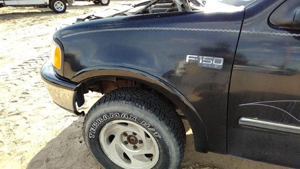 1997 Ford F-150 Fender LH F150 Black Ua — photo 1