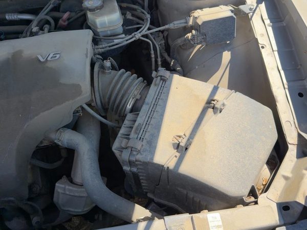 00-05 Lesabre Complete Air Intake Cleaner Filter Box Housing With Tube Oem 3.8L — photo 3