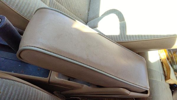 1984-1987 Ford Tempo Center Console Lid Only Oem Arm Rest Fold Down Tan — photo 3