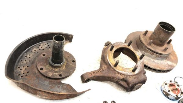 1979 Ford F150 Driver Left Front Spindle Steering Knuckle With Wheel Hub Oem 4X4 — photo 9