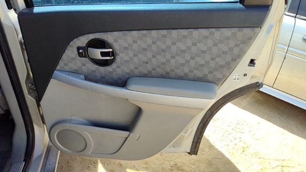 07-08 Equinox Passenger Right Rear Door Trim Panel With Switches Back Gray 14B — photo 1