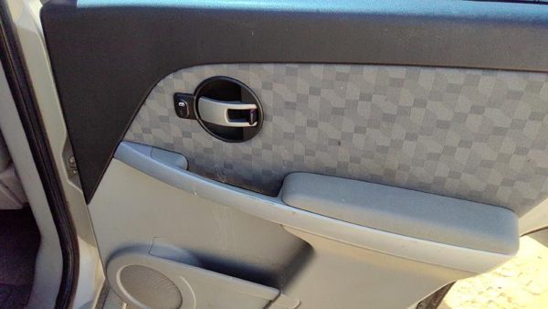 07-08 Equinox Passenger Right Rear Door Trim Panel With Switches Back Gray 14B — photo 4