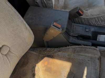 1985-1988 Nissan Maxima Passenger Right Front Seat Belt Buckle Receiver Oem Gray