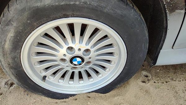 1998 2 Bmw 540i 16 Aluminum Wheel OEM Factory Rim 20 Slot #2 36111092209 — photo 2