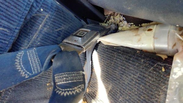 1992-1993 Buick Lesabre Passenger Right Front Seat Belt Buckle Receiver Oem Blue — photo 4