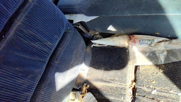 1992-1993 Buick Lesabre Passenger Right Front Seat Belt Buckle Receiver Oem Blue — photo 2