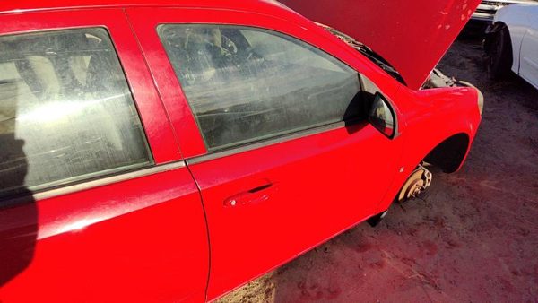 2007 Chevrolet Cobalt Front Door RH 74U Victory Red 25830154 — photo 2