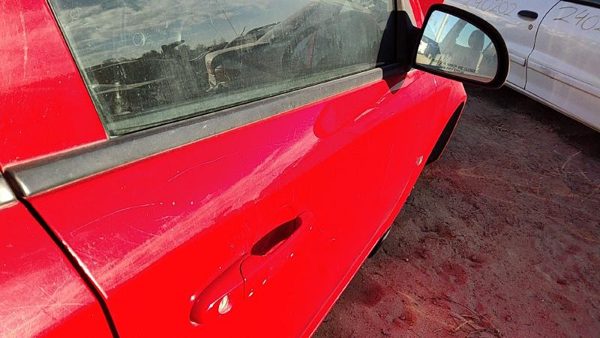 2007 Chevrolet Cobalt Front Door RH 74U Victory Red 25830154 — photo 4