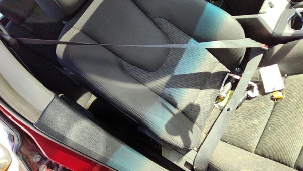 2010 Ford Fusion Passenger Right Front Seat Belt Retractor Oem Shoulder Black Dw — photo 2