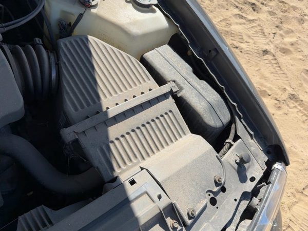 95-99 Bonneville Complete Air Intake Cleaner Filter Box Housing With Tube 3.8L — photo 9