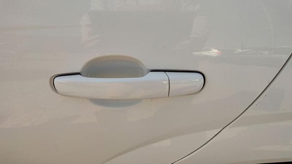 04-08 Chevy New Style Malibu Driver Left Rear Outside Door Handle Back White 40U — photo 4
