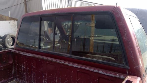 1988-2000 Gmc Sierra 2500 Sliding Back Glass Rear Window Oem 12340485 — photo 4