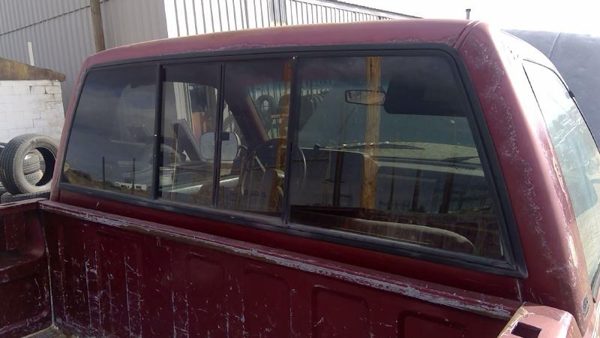1988-2000 Gmc Sierra 2500 Sliding Back Glass Rear Window Oem 12340485 — photo 5