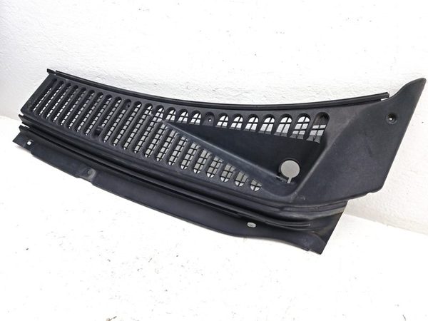 2000 Ford F250 F350 Super Duty Driver Left Cowl Vent Panel Screen Grille Oem — photo 2