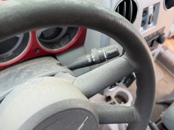 06-10 Pt Cruiser Steering Column Assembly Floor Shift Without Fog Lamps D7Dv — photo 4