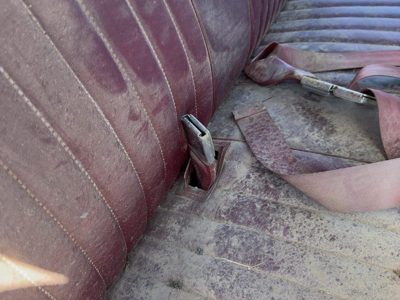 82-94 Chevy S10 Pickup Passenger Right Front Seat Belt Buckle Receiver Oem Red