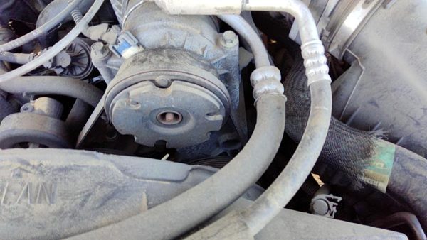 1998-2001 Olds Bravada Power Steering Pump With Mount Bracket Oem 4.3L — photo 1