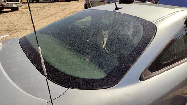 2006 Chevrolet Cobalt Back Glass/window — photo 2