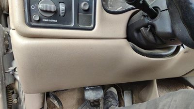 00-02 Silverado 2500 Hd Lower Dash Under Column Knee Bolster Trim Panel Tan 52D