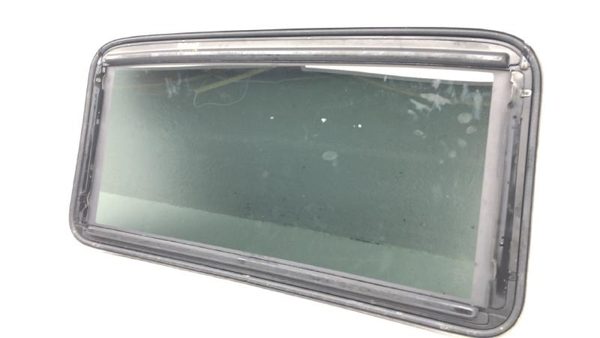1998-2003 Toyota Sienna Sun Roof Glass Oem Top Window 6320108010 — photo 8