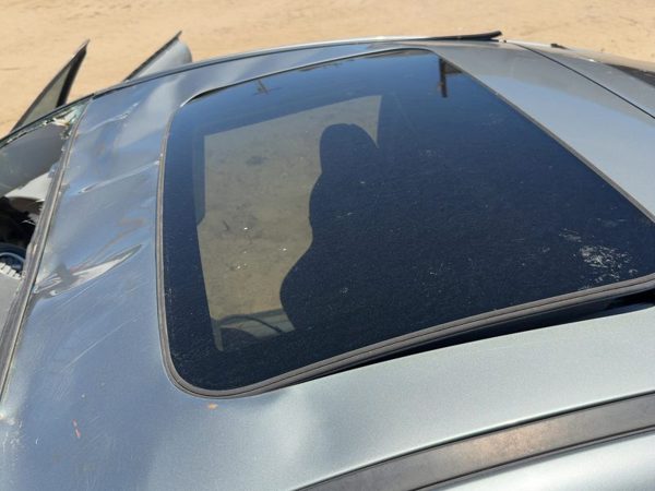 2006-2012 Mitsubishi Eclipse Sun Roof Glass Oem Top Window 5850A210 — photo 2