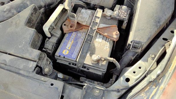 2007-2015 Nissan Altima Complete Battery Box Mount Tray With Hold Down Oem 2.5L — photo 3