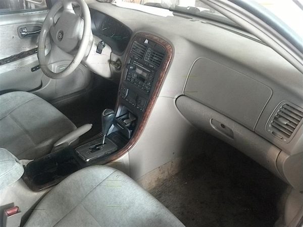 2003 Kia Optima — vehicle photo 4