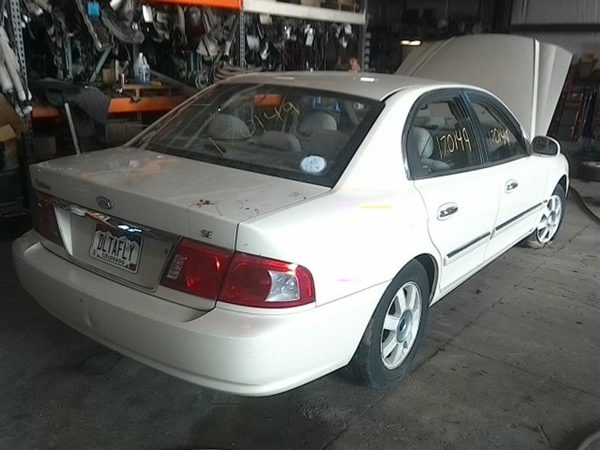 2003 Kia Optima — vehicle photo 5
