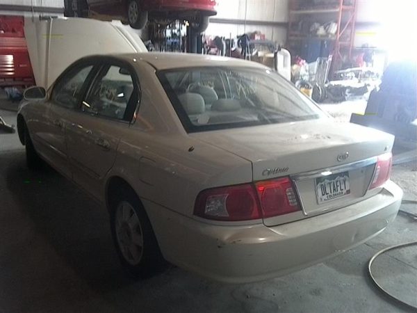 2003 Kia Optima — vehicle photo 6