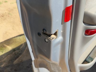 1997-2004 Chevy Venture Driver Left Front Door Latch With Rods/Cables Oem