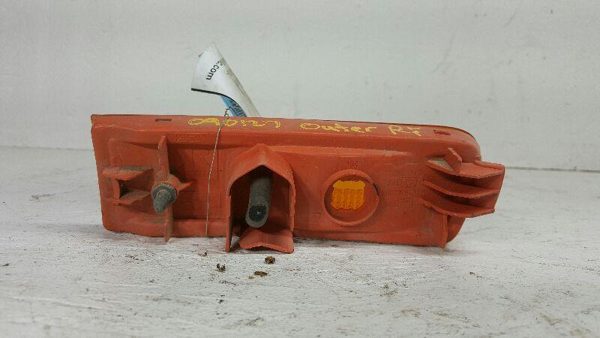 1997 Nissan Maxima Fog/mark/park/turn Light/lamp RH Passenger Corner/park Light — photo 4
