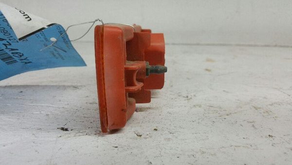 1997 Nissan Maxima Fog/mark/park/turn Light/lamp RH Passenger Corner/park Light — photo 3