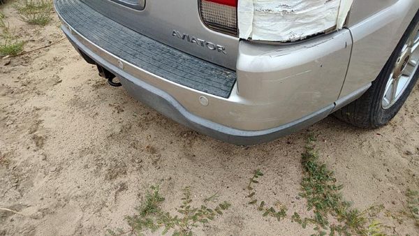 2003-2005 Lincoln Aviator Rear Bumper Cover Assembly Oem Back Silver Jp — photo 5