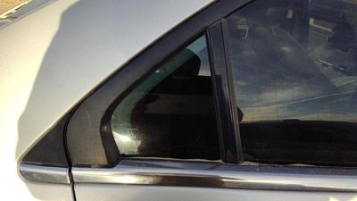 07-12 Lincoln Mkz Passenger Right Rear Vent Window Back Door Glass With Frame
