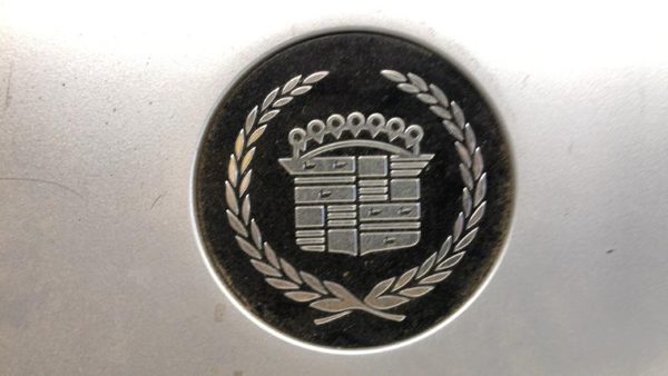 2002 Cadillac Eldorado Cadillac Eldorado Engine Cover Top Plastic Shield 4.6L — photo 9