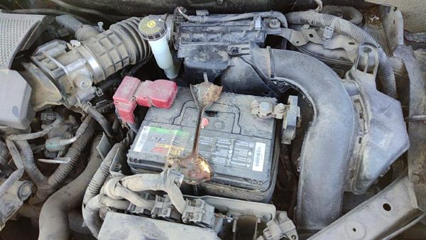 2016-2019 Nissan Sentra Complete Battery Box Mount Tray With Hold Down Oem 1.8L — photo 2