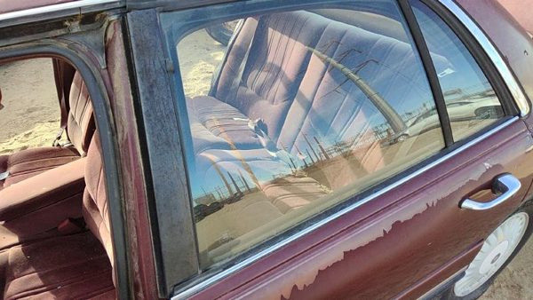 1992-1999 Buick Lesabre Driver Left Rear Side Window Door Glass Oem Back — photo 4