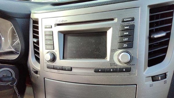 2012 Subaru Legacy Audio & Visual Equip.(radio) — photo 3