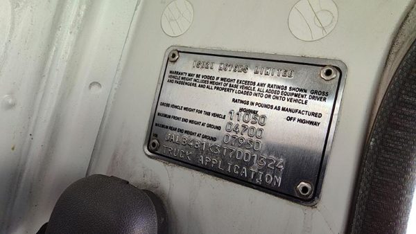 1996 Isuzu Npr — vehicle photo 3