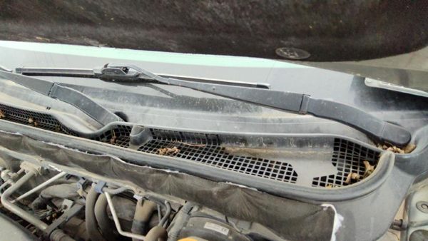 2010-2014 Subaru Legacy Outback Driver Left Windshield Wiper Arm Oem Blade Lever — photo 1